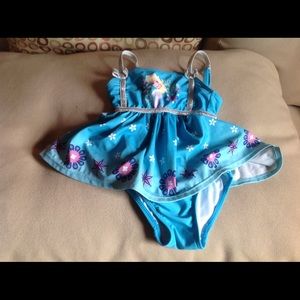 Swimming suit frozen size 3T disney store 👙🏊‍♀️
